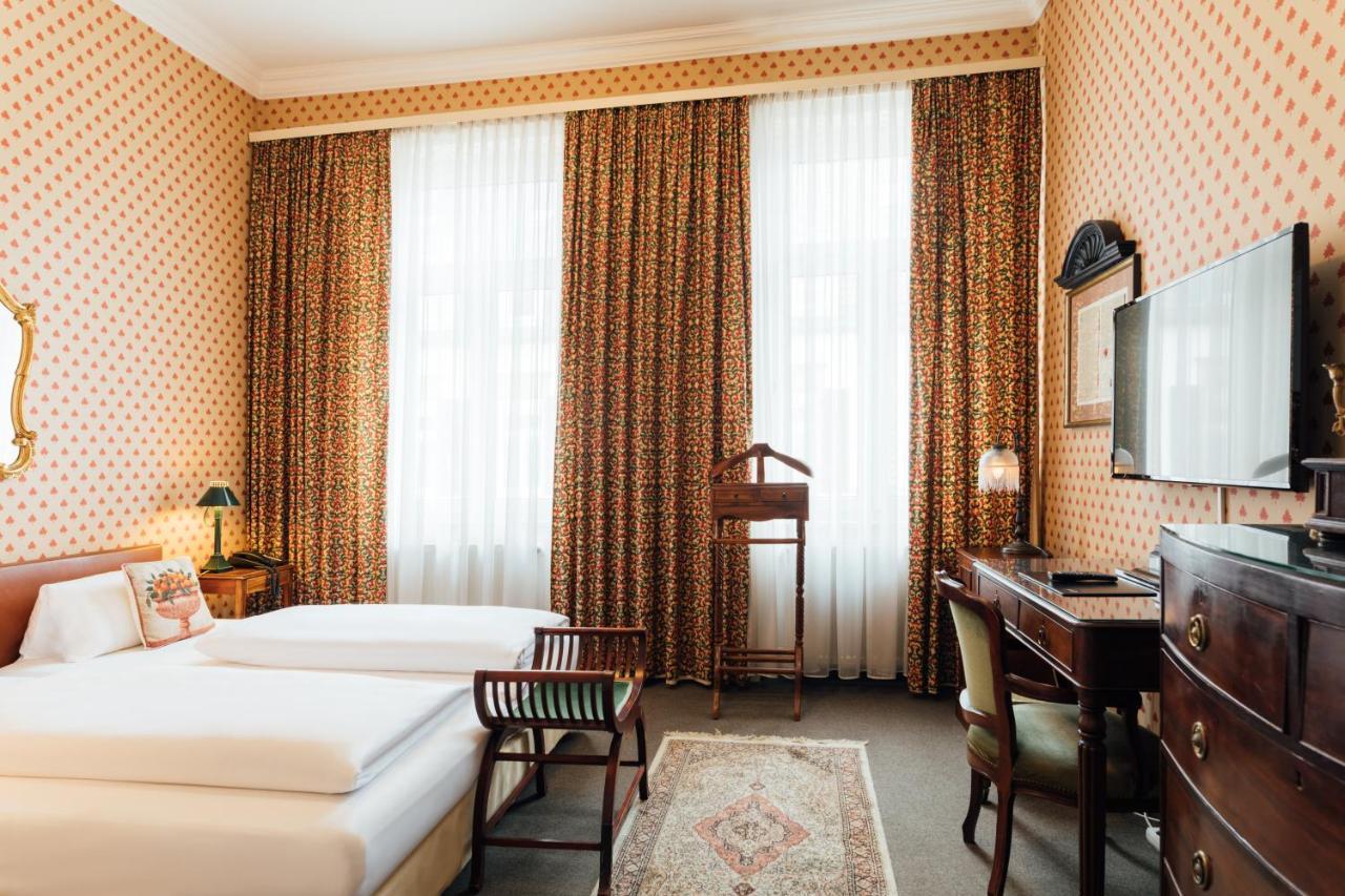 Das Kleine Hotel In Ruhiger Stadtlage Wiesbaden Kültér fotó