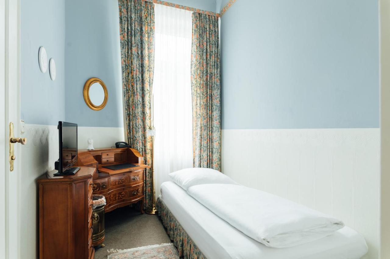 Das Kleine Hotel In Ruhiger Stadtlage Wiesbaden Kültér fotó