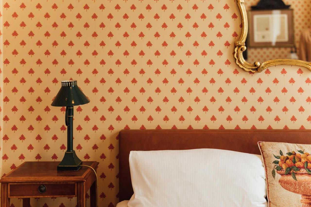 Das Kleine Hotel In Ruhiger Stadtlage Wiesbaden Kültér fotó